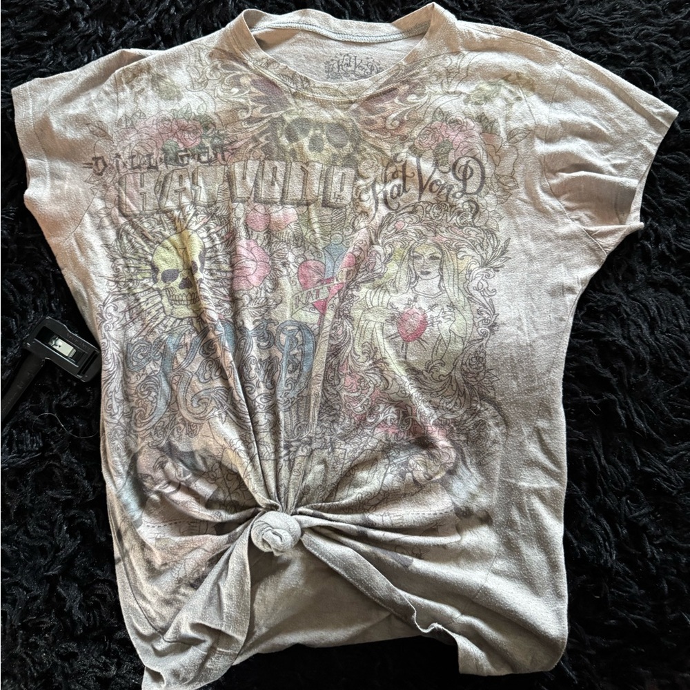 KAT VON D XL baby tee! 🖤